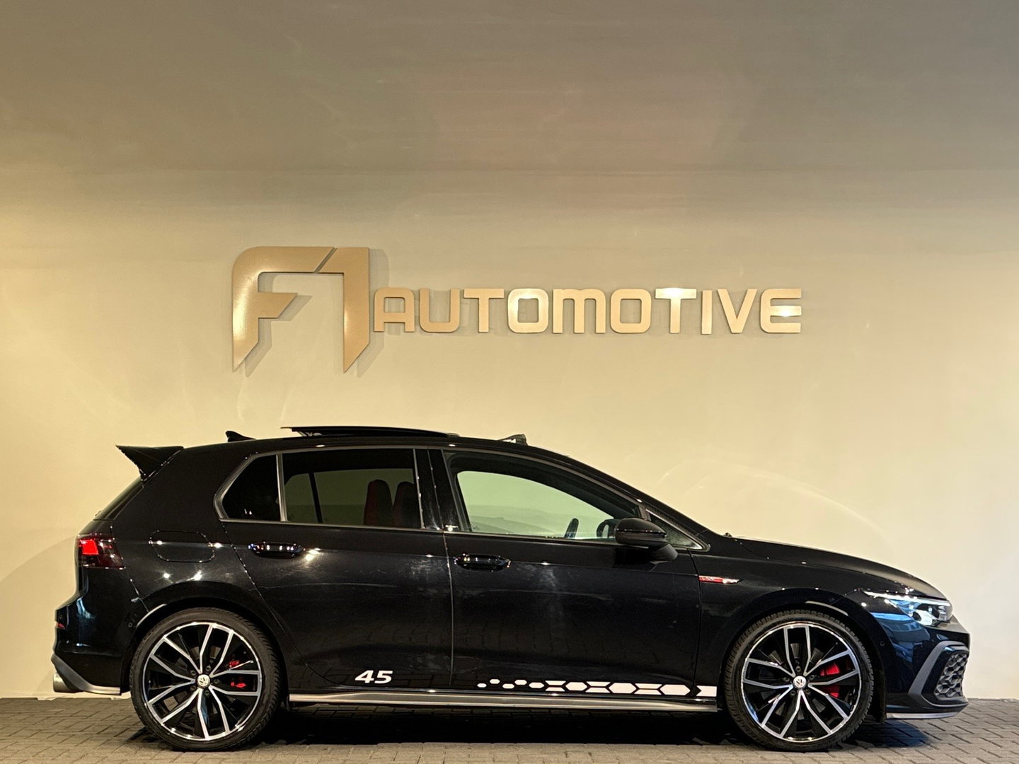 Volkswagen Golf 2.0 TSI GTI Pano|Sfeer|Camera|IQ|ACC|Lane Assist