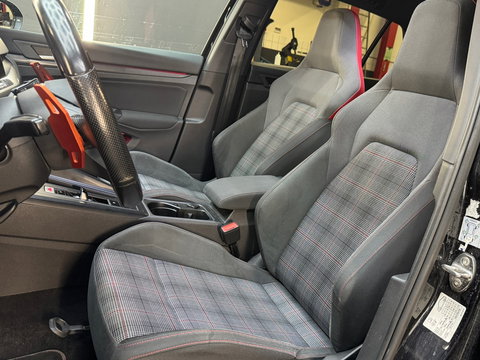 Volkswagen Golf 2.0 TSI GTI Pano|Sfeer|Camera|IQ|ACC|Lane Assist