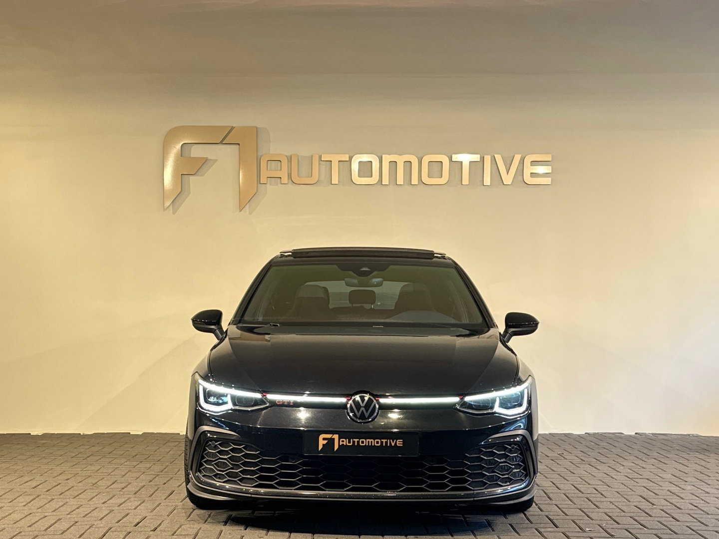 Volkswagen Golf 2.0 TSI GTI Pano|Sfeer|Camera|IQ|ACC|Lane Assist