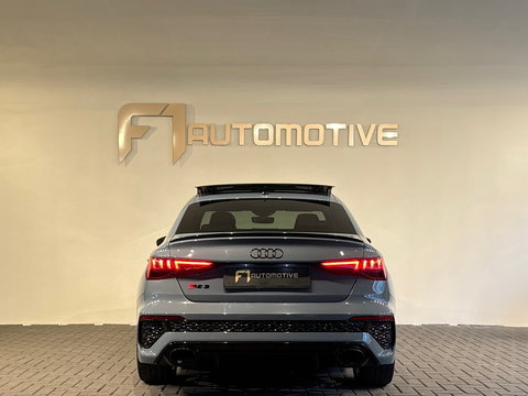 Audi RS3 Limousine 2.5 TFSI quattro Pano|Ceramic|HuD|B&O|Key