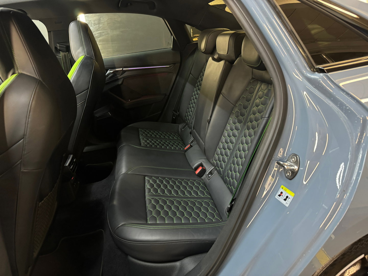 Audi RS3 Limousine 2.5 TFSI quattro Pano|Ceramic|HuD|B&O|Key