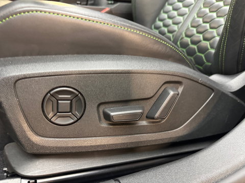 Audi RS3 Limousine 2.5 TFSI quattro Pano|Ceramic|HuD|B&O|Key