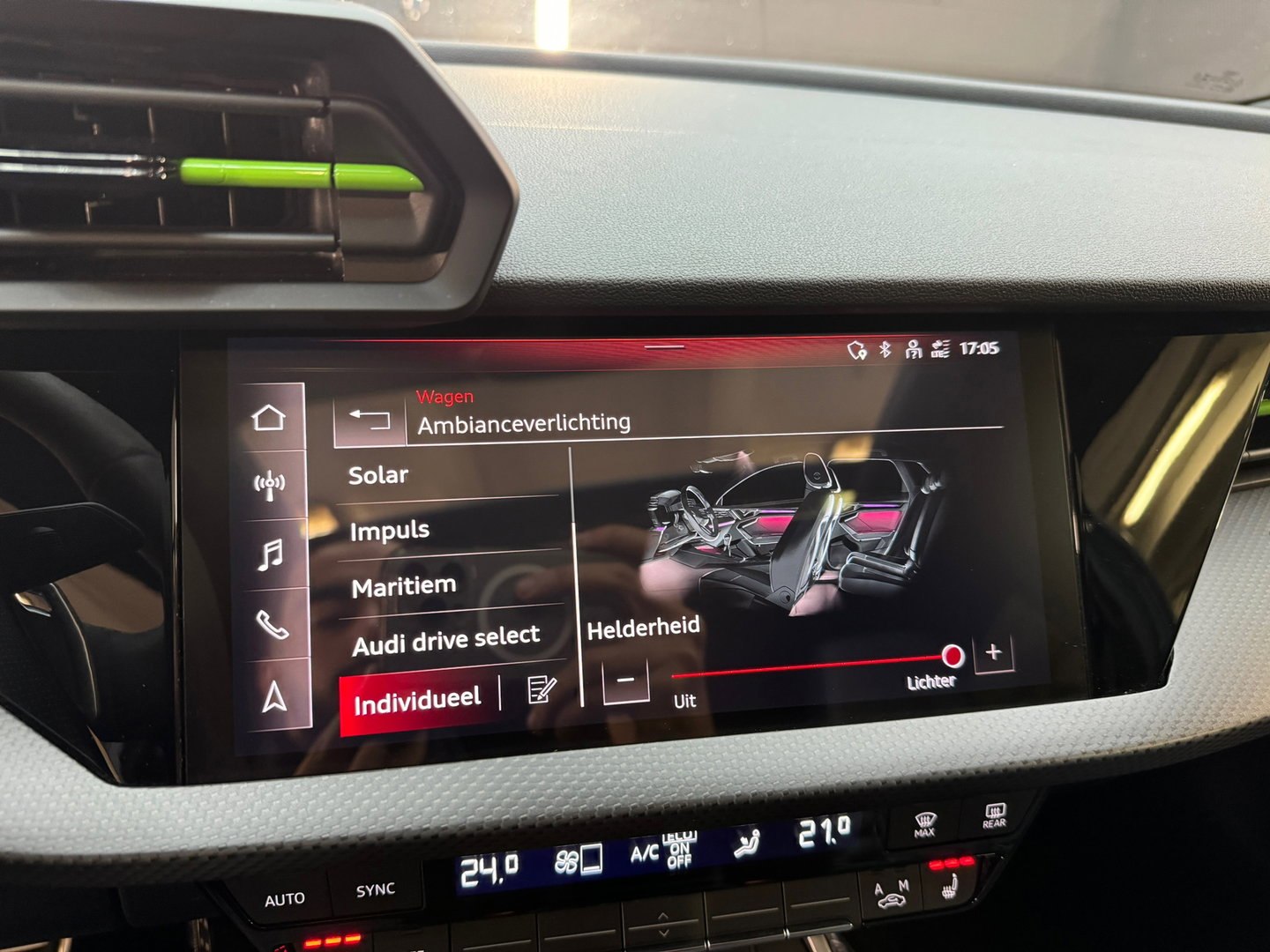 Audi RS3 Limousine 2.5 TFSI quattro Pano|Ceramic|HuD|B&O|Key