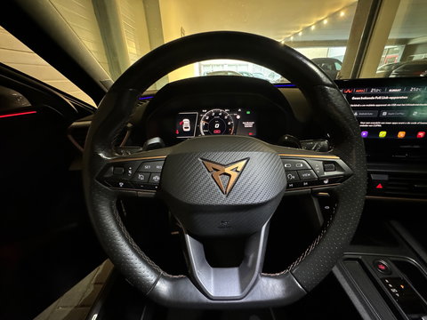 CUPRA Leon 2.0 TSI VZ 300PK Pano|Memory|Sfeer|Keyless|Beats