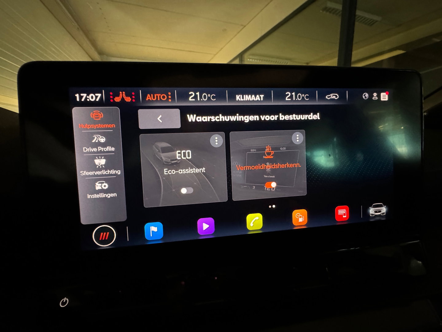 CUPRA Leon 2.0 TSI VZ 300PK Pano|Memory|Sfeer|Keyless|Beats