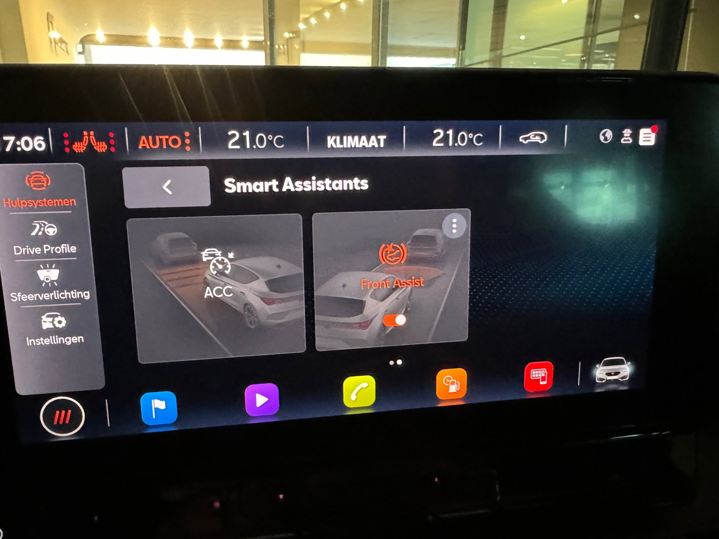 CUPRA Leon 2.0 TSI VZ 300PK Pano|Memory|Sfeer|Keyless|Beats