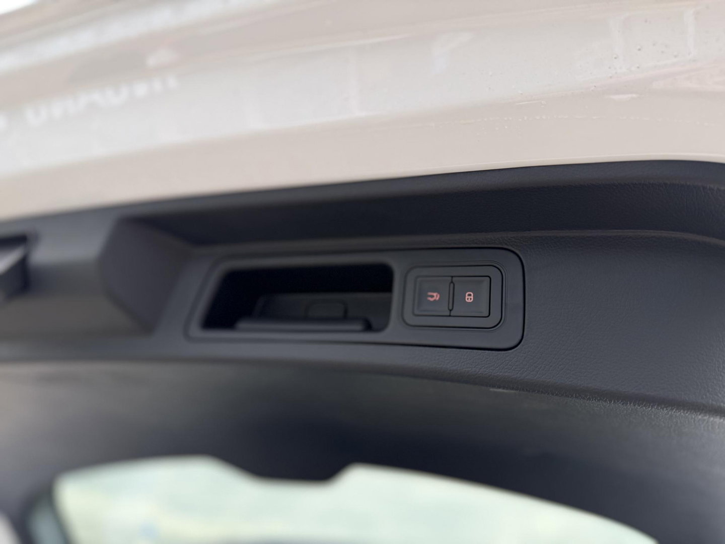 BYD SEAL U 1.5 T DM-i Comfort 125km elektrisch 26,6kwh