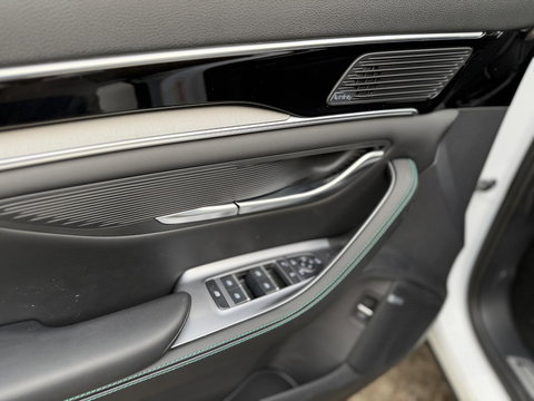 BYD SEAL U 1.5 T DM-i Comfort 125km elektrisch 26,6kwh