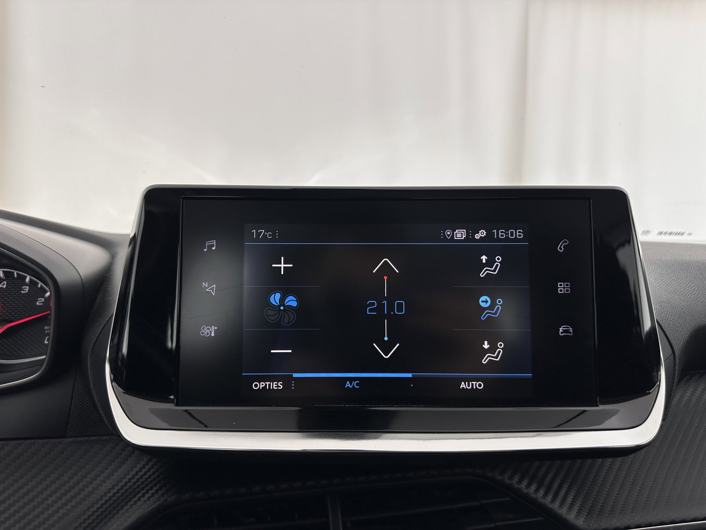 Peugeot 2008 1.2 PureTech Blue Lease Active Aut. *FULL-LED | NAVI-FULLMAP | DIGI-COCKPIT | HEATED-SPORTSEATS | CAMERA | SHIFT-PADDLES | ECC | PDC | CRUISE | CARPLAY  | TOWBAR | 16"ALU*