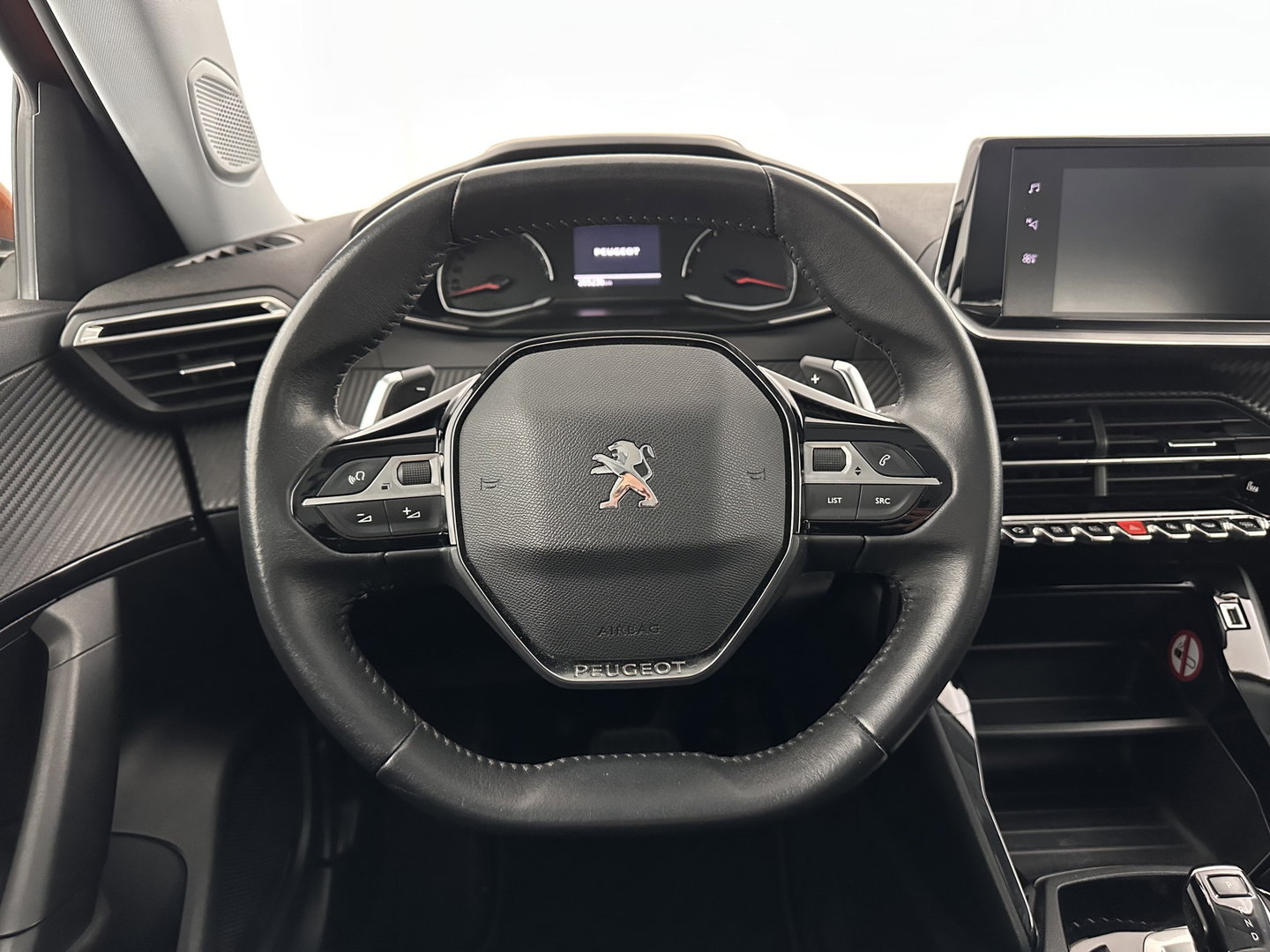 Peugeot 2008 1.2 PureTech Blue Lease Active Aut. *FULL-LED | NAVI-FULLMAP | DIGI-COCKPIT | HEATED-SPORTSEATS | CAMERA | SHIFT-PADDLES | ECC | PDC | CRUISE | CARPLAY  | TOWBAR | 16"ALU*
