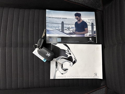 Peugeot 2008 1.2 PureTech Blue Lease Active Aut. *FULL-LED | NAVI-FULLMAP | DIGI-COCKPIT | HEATED-SPORTSEATS | CAMERA | SHIFT-PADDLES | ECC | PDC | CRUISE | CARPLAY  | TOWBAR | 16"ALU*