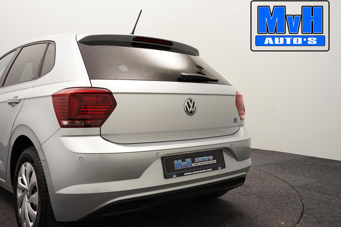 Volkswagen Polo 1.0 TSI Comfortline Business|CLIMA|ACC|PDC|NAP