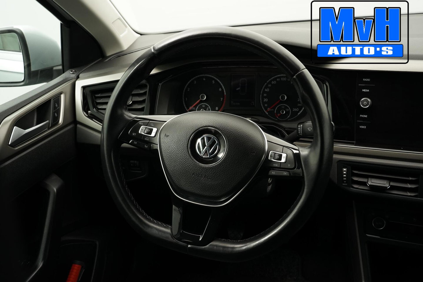 Volkswagen Polo 1.0 TSI Comfortline Business|CLIMA|ACC|PDC|NAP