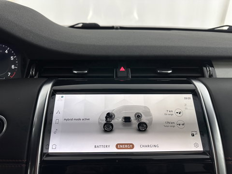 Land Rover Discovery Sport P300e 1.5 R-Dynamic HSE (Plug-in) (INCL.BTW) *LEATHER | FULL-LED | DIGI-COCKPIT | BLINDSPOT | KEYLESS | SHIFT-PADDLES | PRIVACY-GLASS | NAVI-FULLMAP | ECC | PDC | CRUISE | 20''ALU*