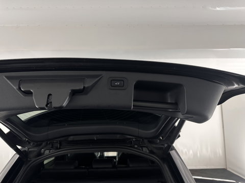 Land Rover Discovery Sport P300e 1.5 R-Dynamic HSE (Plug-in) (INCL.BTW) *LEATHER | FULL-LED | DIGI-COCKPIT | BLINDSPOT | KEYLESS | SHIFT-PADDLES | PRIVACY-GLASS | NAVI-FULLMAP | ECC | PDC | CRUISE | 20''ALU*