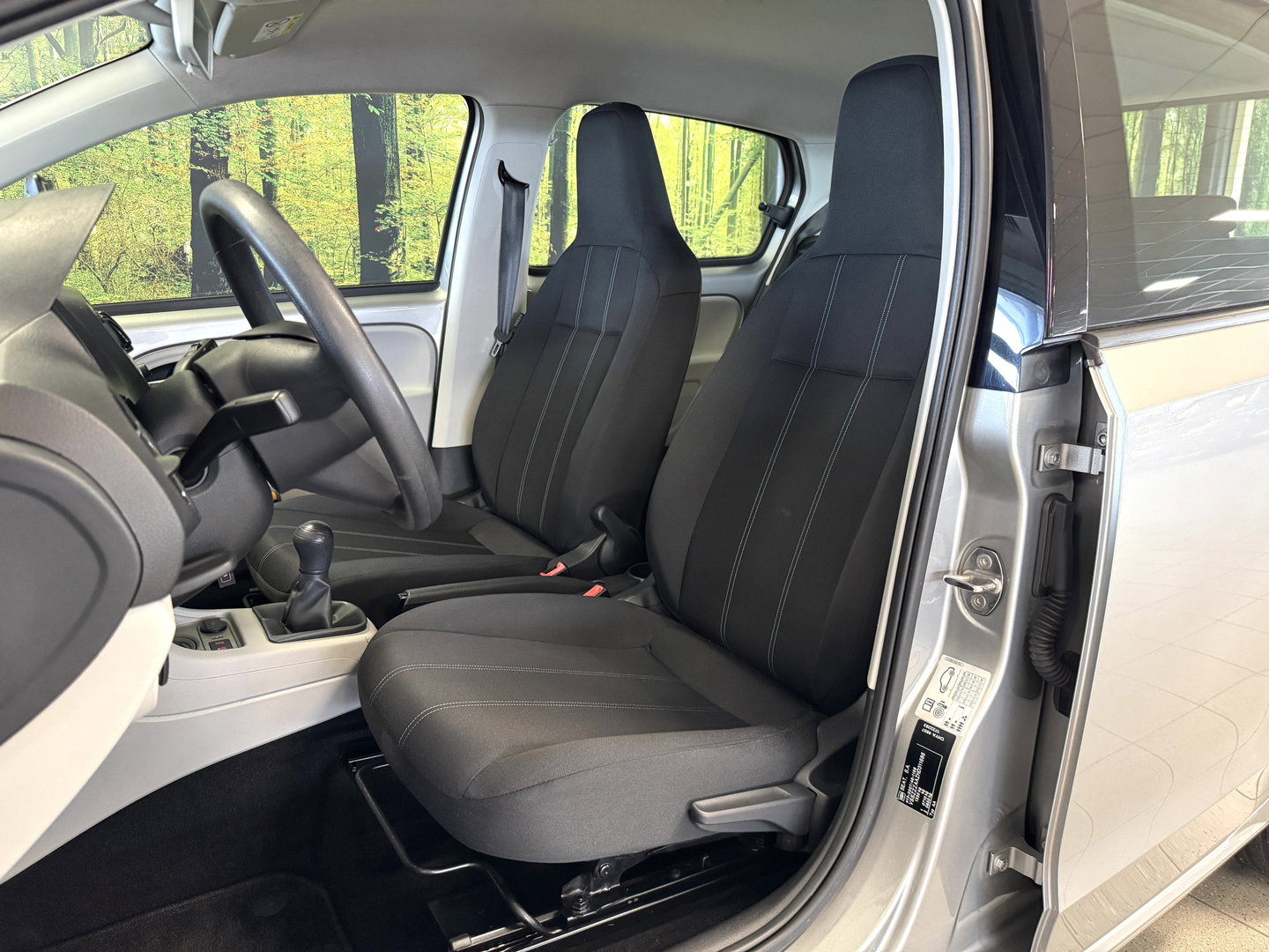 SEAT Mii 1.0 Style Connect | Origineel Nederlands | NAP | 5 Deurs! | Navigatie | Airconditioning | Automatische Verlichting | Isofix | Rem assistent Elektrische Ramen |