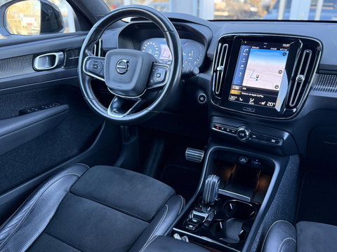 Volvo XC40 1.5 T5 Recharge 262 PK R-Design |H/K|Winterpakket|Cam|Trekhaak