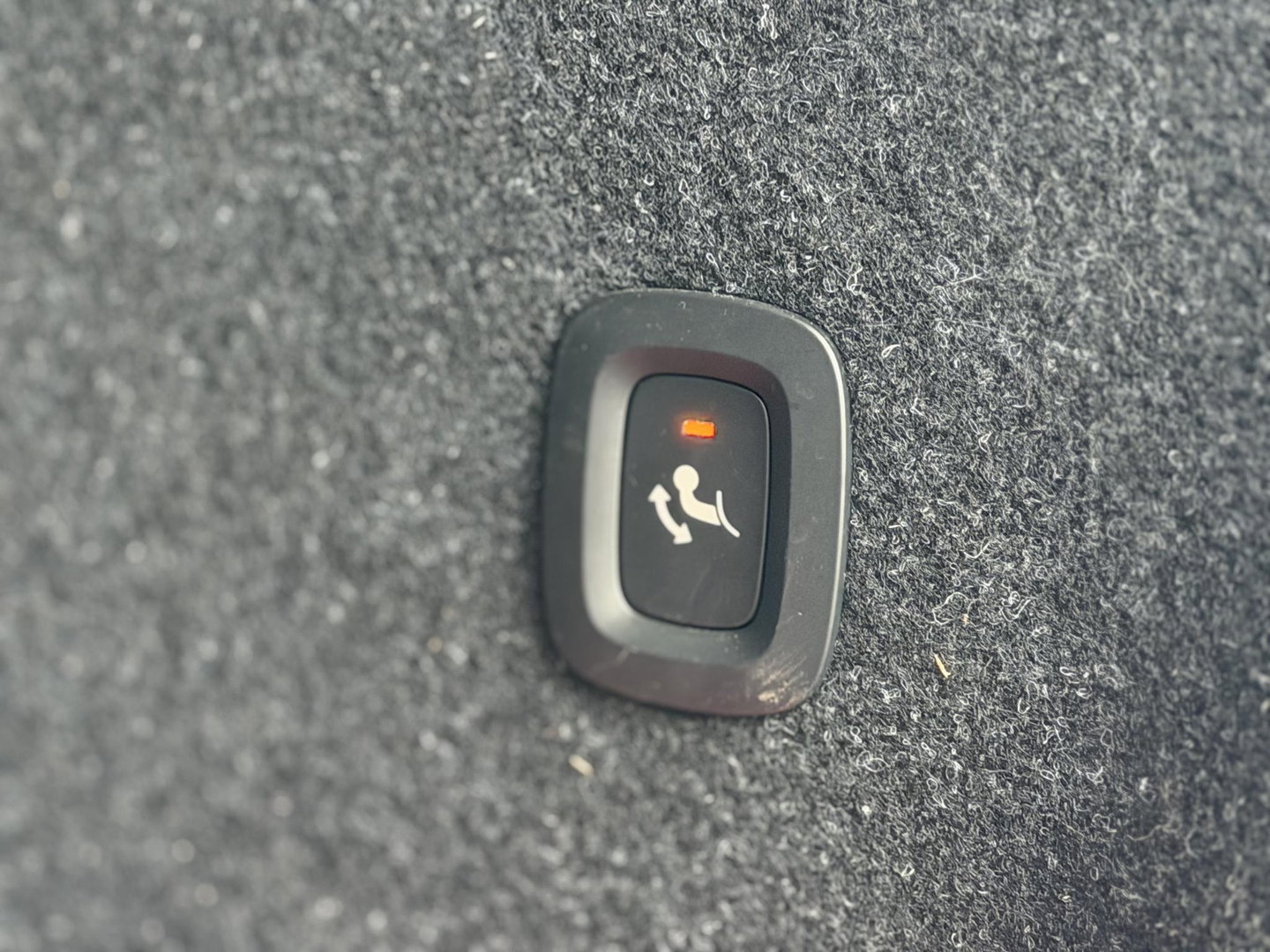 Volvo XC40 1.5 T5 Recharge 262 PK R-Design |H/K|Winterpakket|Cam|Trekhaak