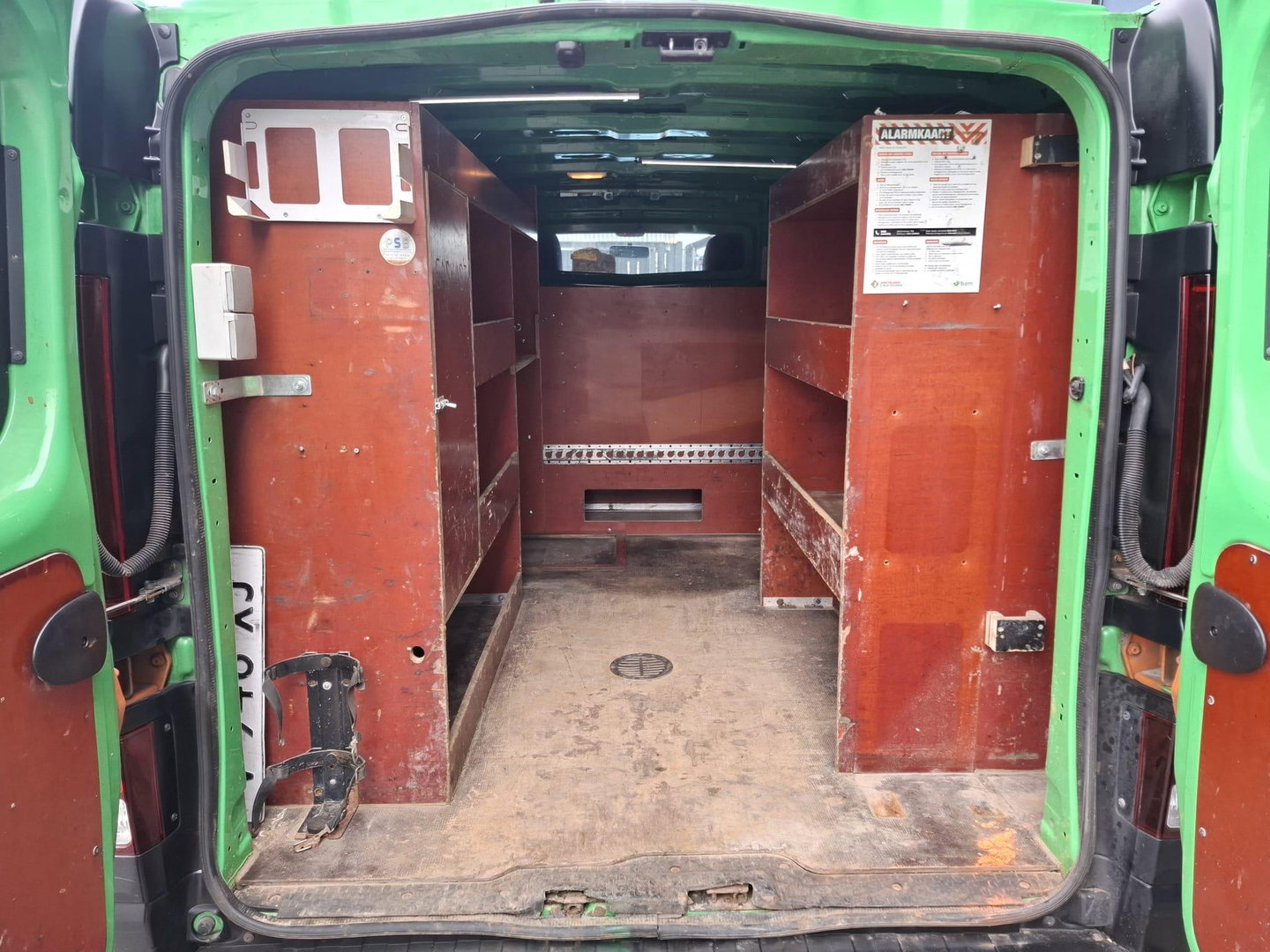 Renault Trafic 1.6 dCi T29 L2H1 Comfort Energy AIRCO / CRUISE CONTROLE / NAVI / TREKHAAK / EURO 6 / CAMERA