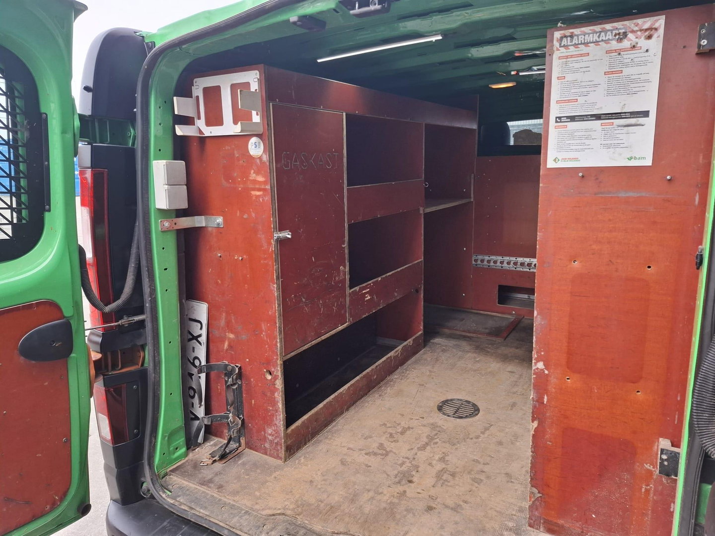 Renault Trafic 1.6 dCi T29 L2H1 Comfort Energy AIRCO / CRUISE CONTROLE / NAVI / TREKHAAK / EURO 6 / CAMERA