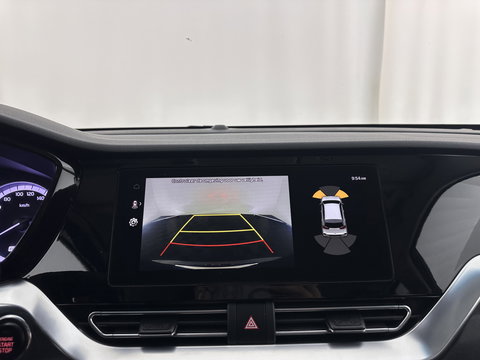 Kia Niro 1.6 GDi Hybrid DynamicPlusLine (INCL.BTW) Aut. *LEATHER | FULL-LED | ADAPTIVE-CRUISE | BLINDSPOT | HEATED-COMFORTSEATS | CAMERA | KEYLESS | NAVI-FULLMAP | AMBIENTLIGHT | LANE-ASSIST | 16''ALU*