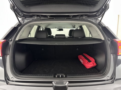 Kia Niro 1.6 GDi Hybrid DynamicPlusLine (INCL.BTW) Aut. *LEATHER | FULL-LED | ADAPTIVE-CRUISE | BLINDSPOT | HEATED-COMFORTSEATS | CAMERA | KEYLESS | NAVI-FULLMAP | AMBIENTLIGHT | LANE-ASSIST | 16''ALU*