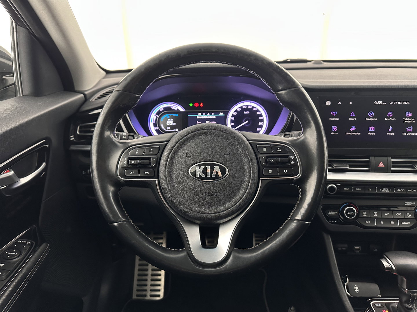 Kia Niro 1.6 GDi Hybrid DynamicPlusLine (INCL.BTW) Aut. *LEATHER | FULL-LED | ADAPTIVE-CRUISE | BLINDSPOT | HEATED-COMFORTSEATS | CAMERA | KEYLESS | NAVI-FULLMAP | AMBIENTLIGHT | LANE-ASSIST | 16''ALU*