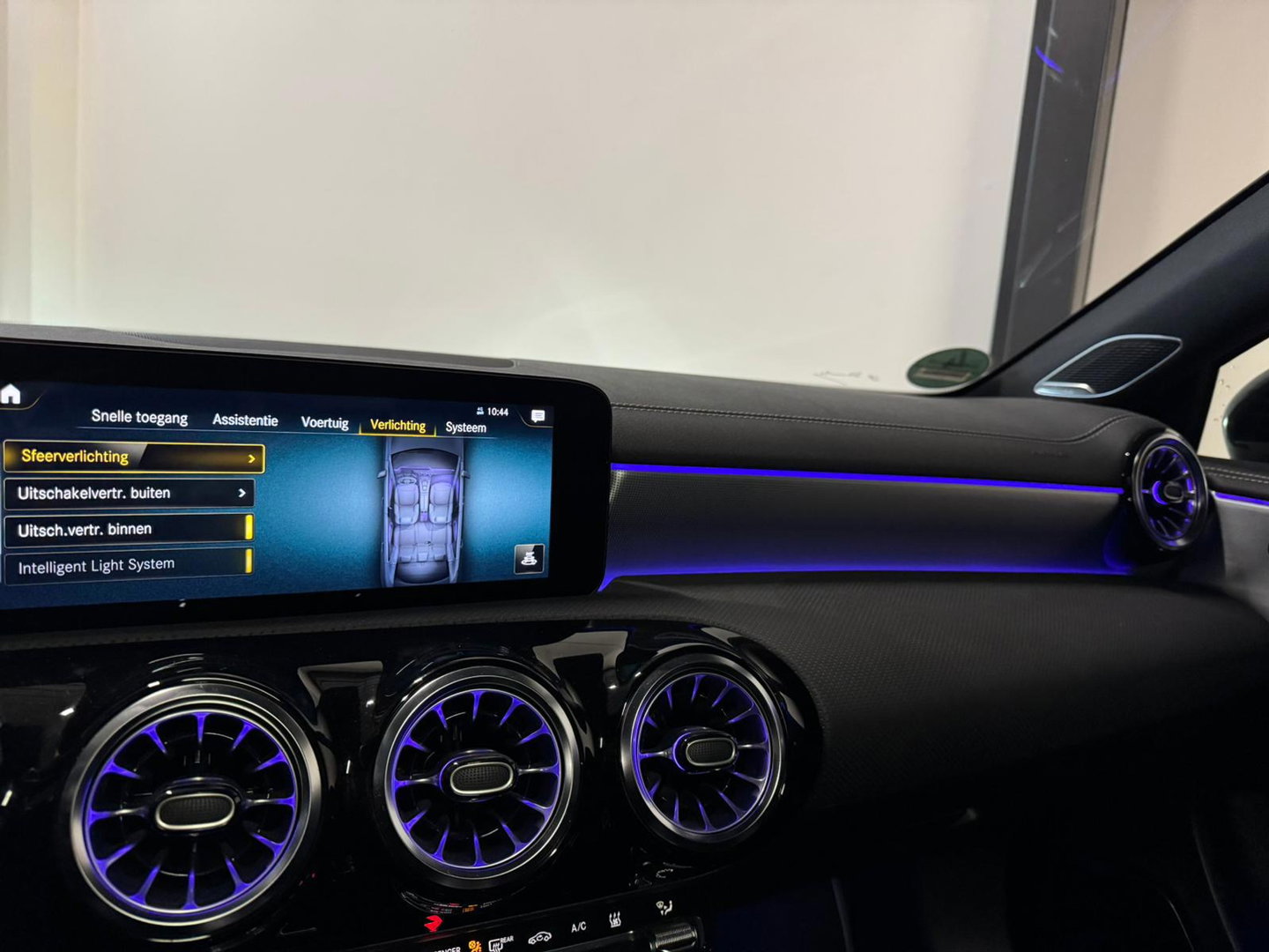 Mercedes-Benz A-Klasse 250 e AMG PANO SFEER CAM'