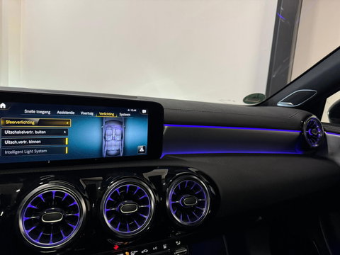 Mercedes-Benz A-Klasse 250 e AMG PANO SFEER CAM'