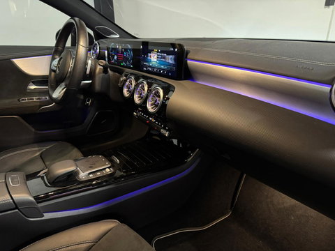 Mercedes-Benz A-Klasse 250 e AMG PANO SFEER CAM'