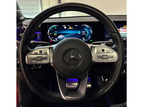 Mercedes-Benz A-Klasse 250 e AMG PANO SFEER CAM'