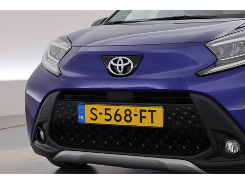Toyota Aygo X 1.0 VVT-i S-CVT Envy | Softtop | JBL Audio | Adapt. Cruise | Camera | Apple CarPlay | LED | 18''