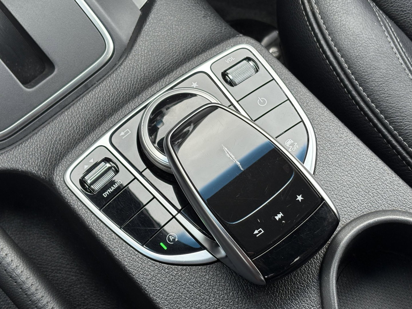 Mercedes-Benz X-Klasse 350 3.0 V6 4-MATIC POWER | 5 PERSOONS | Grijs kenteken | 360 GRADEN CAMERA | LEER |