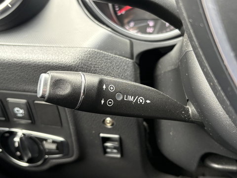 Mercedes-Benz X-Klasse 350 3.0 V6 4-MATIC POWER | 5 PERSOONS | Grijs kenteken | 360 GRADEN CAMERA | LEER |