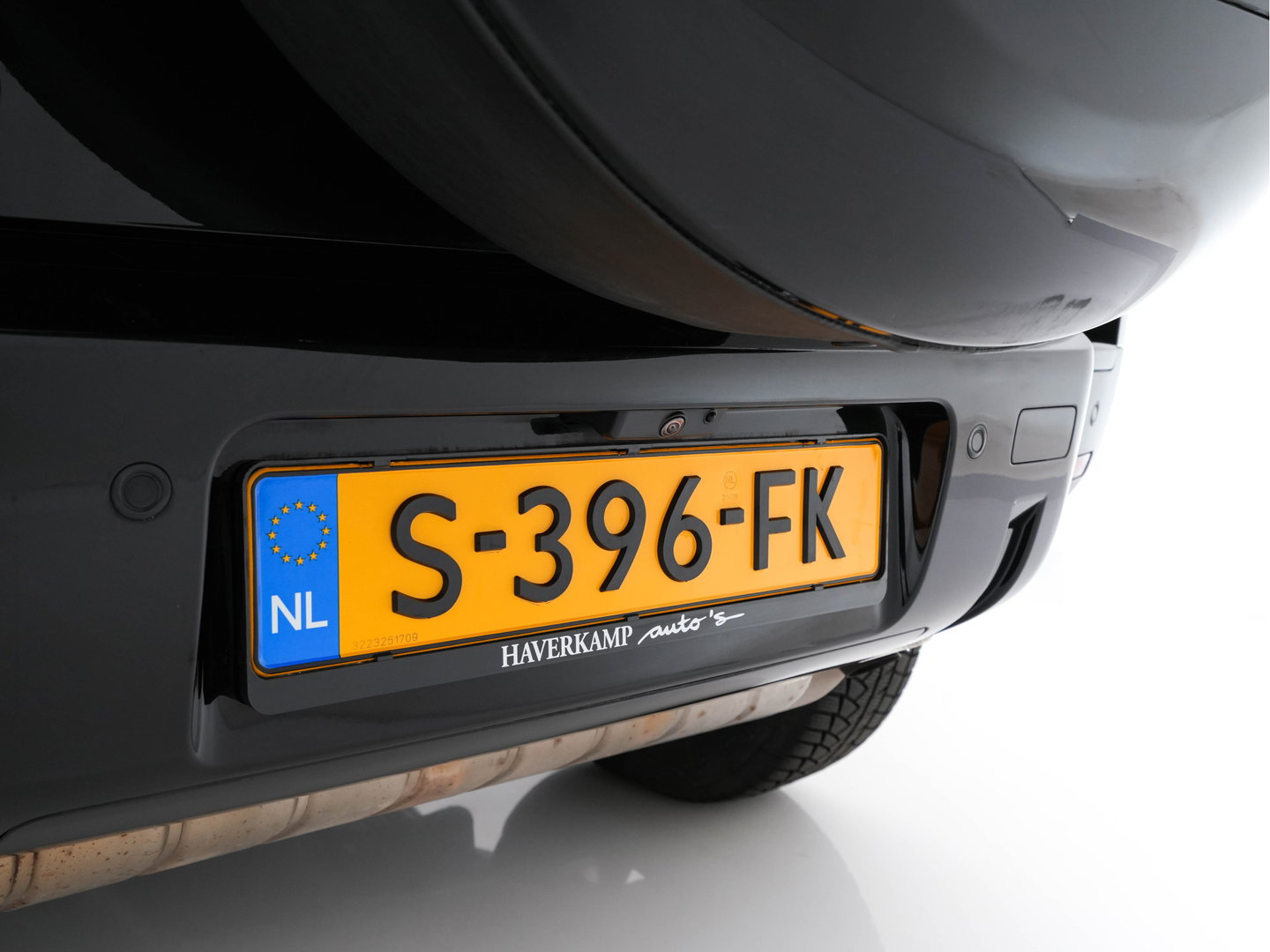 Land Rover Defender 110 2.0 P400e 110 XS Edition (Plug-in) (INCL.BTW) *PANO | LUXURY-LEATHER | FULL-LED | MERIDIAN-SOUND | BLIND-SPOT | TOP-VIEW | AIR-SUSPENSION | CCS-FASTLOADER | HEATED-COMFORTSEATS | KEYLESS | CARPLAY | LANE-ASISSIT | DAB+ | 20''A