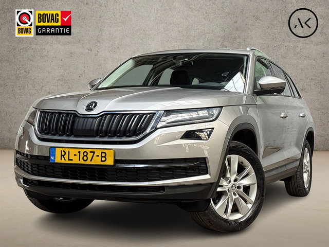 Škoda Kodiaq - 1.4 TSI Sport (APPLE CARPLAY, GROOT NAVI, LEDER, STOELVERWARMING, SPORTSTOELEN, ADAPTIVE CRUISE, LED KOPLAMPEN, NIEUWSTAAT)