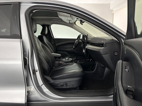 Ford Mustang Mach-E RWD 75 kWh [ 3-Fase ] (INCL.BTW) *LEATHER | FULL-LED | DAB | DIGI-COCKPIT | KEYLESS | NAVI-FULLMAP | CARPLAY | HEATED-COMFORTSEATS | TOPVIEW | ADAPTIVE-CRUISE | PRIVACY-GLASS | 18'' ALU*