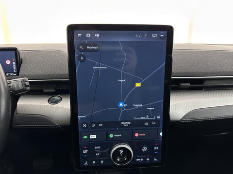 Ford Mustang Mach-E RWD 75 kWh [ 3-Fase ] (INCL.BTW) *LEATHER | FULL-LED | DAB | DIGI-COCKPIT | KEYLESS | NAVI-FULLMAP | CARPLAY | HEATED-COMFORTSEATS | TOPVIEW | ADAPTIVE-CRUISE | PRIVACY-GLASS | 18'' ALU*