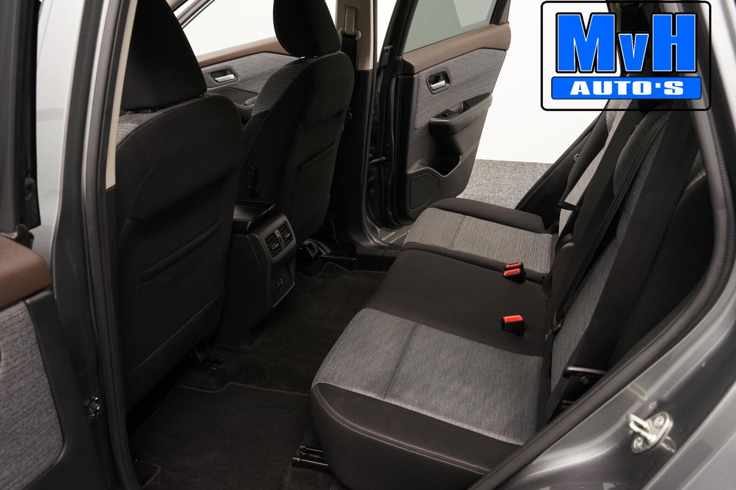 Nissan X-Trail 1.5 e-4orce N-Connecta 4WD 7persoons|CAMERA|LED