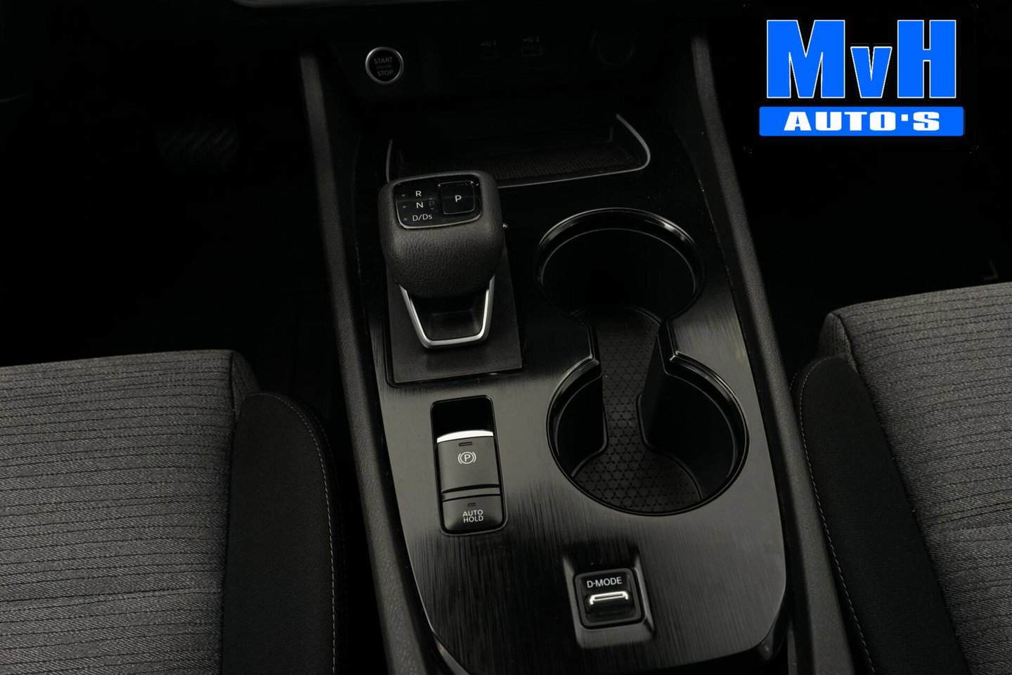 Nissan X-Trail 1.5 e-4orce N-Connecta 4WD 7persoons|CAMERA|LED