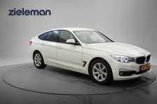 BMW 3 Serie - GT 320i Executive Automaat - Navi, Half Leer, Xenon, Stoelverw.