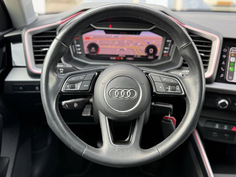 Audi A1 Sportback 25 TFSI Epic |Nav|Carplay|Cruise|PDC|17"