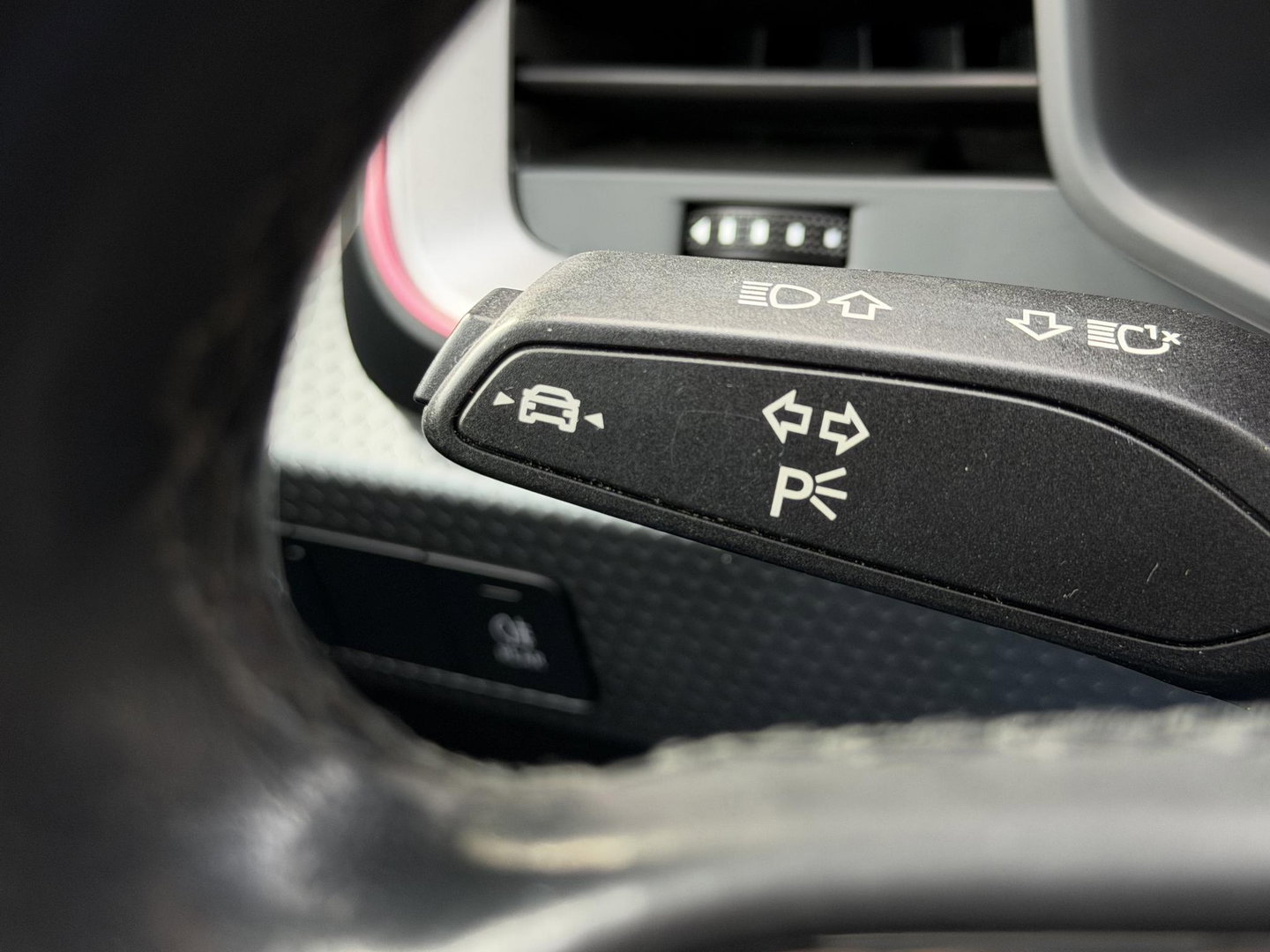 Audi A1 Sportback 25 TFSI Epic |Nav|Carplay|Cruise|PDC|17"