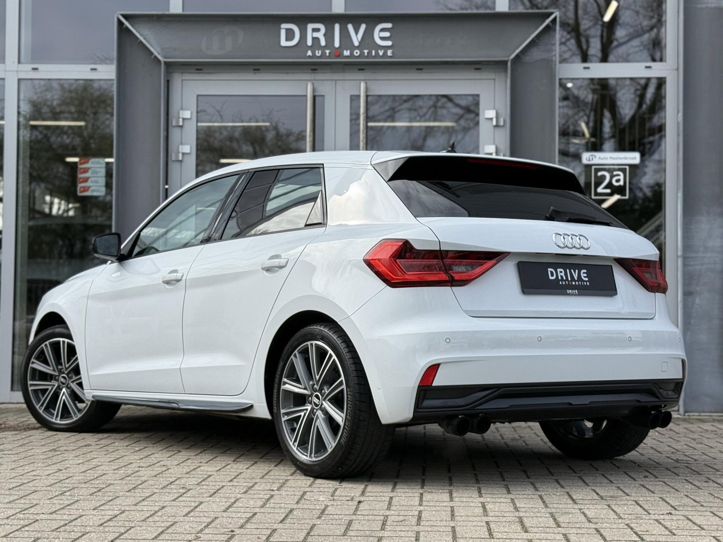Audi A1 Sportback 25 TFSI Epic |Nav|Carplay|Cruise|PDC|17"