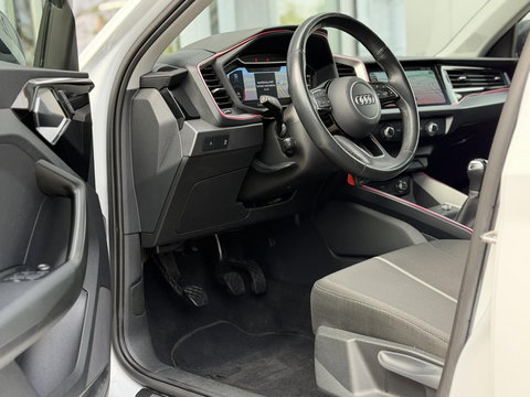 Audi A1 Sportback 25 TFSI Epic |Nav|Carplay|Cruise|PDC|17"