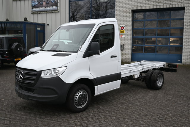 Mercedes-Benz Sprinter - 515 CDI L2 Pro chassis cabine 3500 KG trekgewicht, Geveerde stoel