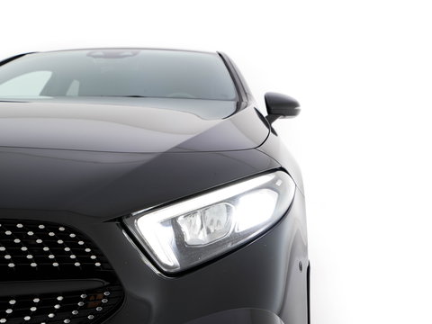 Mercedes-Benz A-Klasse 160 AMG-Sportpack Business-Solution (INCL-BTW) *WIDESCREEN-DIGI-COCKPIT | FULL-LED | LEATHER-MICROFIBRE | CAMERA | DYNAMIC-SELECT | CRUISE | HEATED-SPORTSEATS | PRIVACY-GLASS | DAB | AMBIENT-LIGHT | 18"ALU*