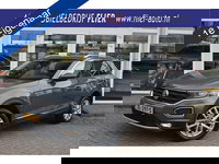 Volkswagen T-Roc - 1.5 150PK TSI Sport ✅ Orig. NL ✅ Adaptive ✅ StoelVW ✅ StuurVW ✅ Trekhaak ✅