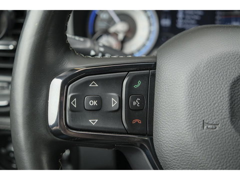 Dodge Ram 1500 5.7 V8 401pk 4x4 Limited LPG G3 Widebody Black&Red Luchtvering Trekhaak Head-up Harman/kardon Sidebars CUSTOM!!