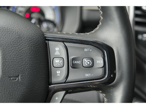 Dodge Ram 1500 5.7 V8 401pk 4x4 Limited LPG G3 Widebody Black&Red Luchtvering Trekhaak Head-up Harman/kardon Sidebars CUSTOM!!